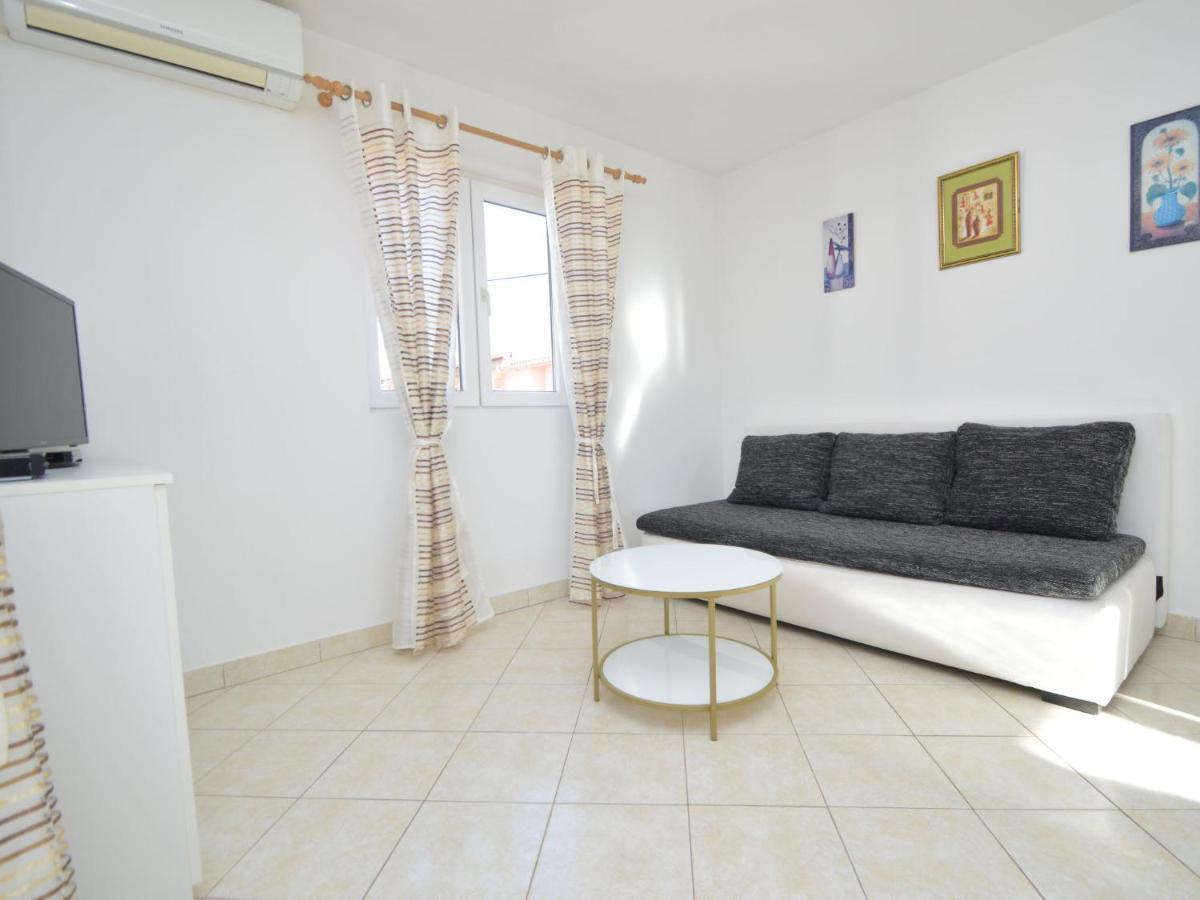 Apartment Ena By Interhome Brodarica  Exterior photo